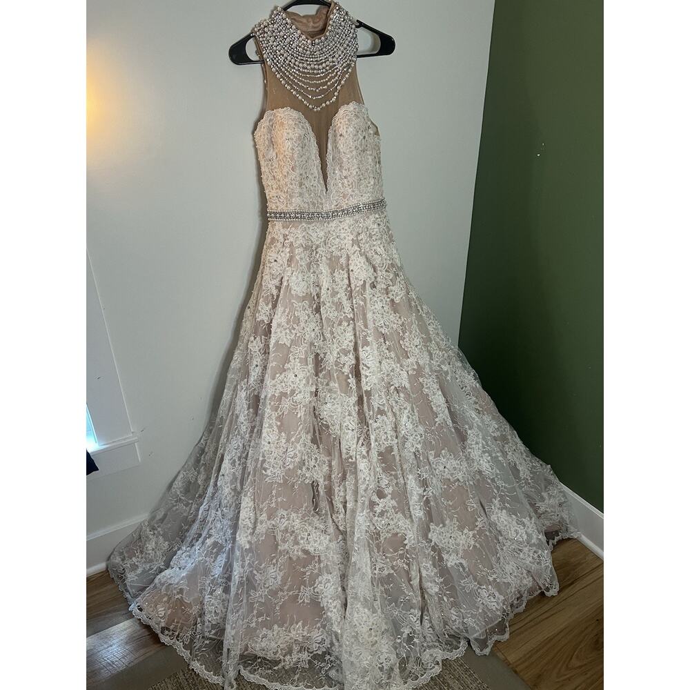 Sherri Hill SZ 10- 1338 Ivory Lace‎ Pearl Neck Back Mesh Ballgown Wedding Dress